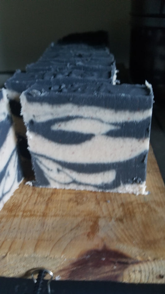 Sweet Orange and Ylang-Ylanh W/Pink Himalayan Salt